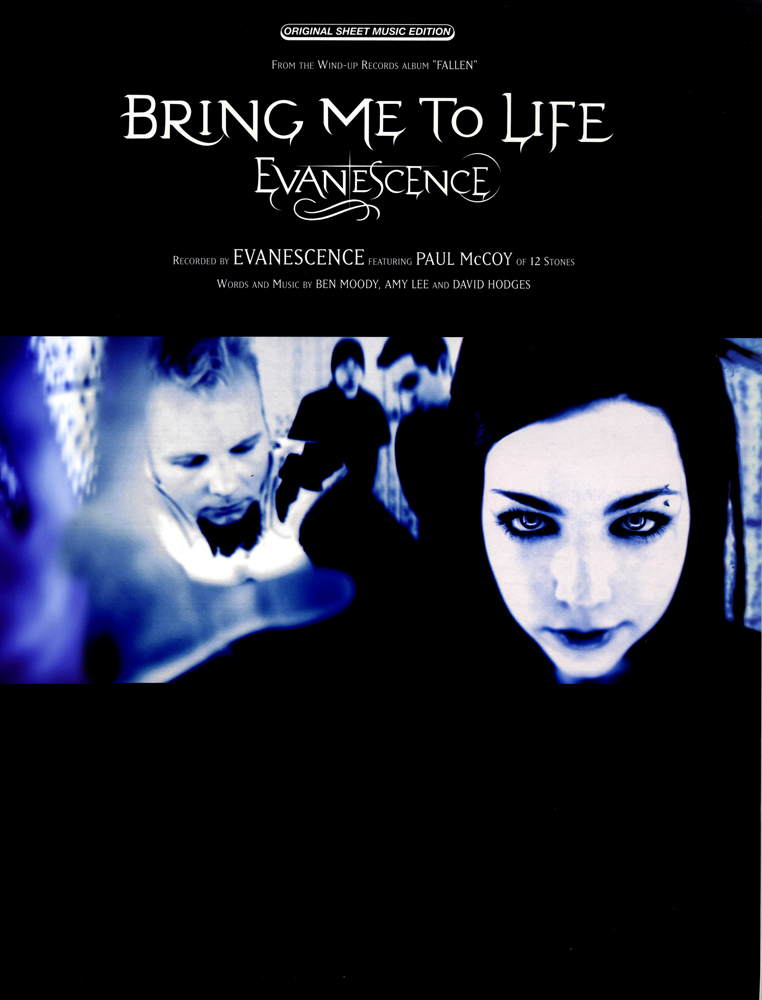 Песня бринг ми ту лайф. Пол Маккой Evanescence. Evanescence bring me to Life 2003. Эми ли Evanescence bring me to Life. Evanescence Fallen обложка.